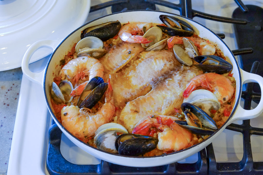 シーフードパエリア