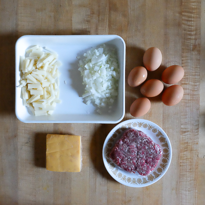ひき肉とじゃがいものオムレツ・手順１