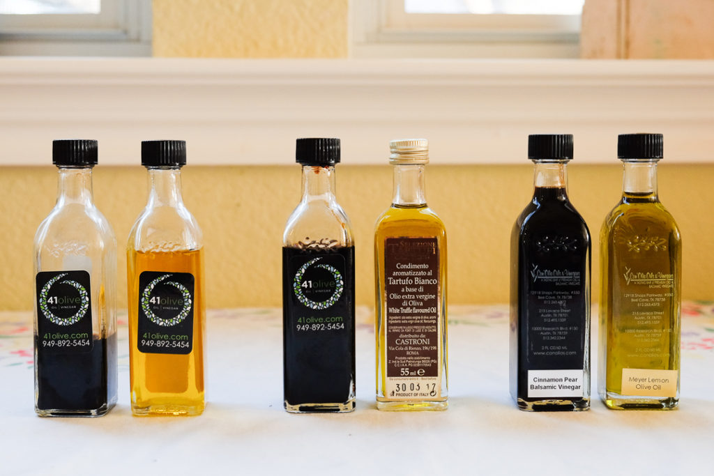 フレーバーオイルとフレーバーバルサミコ酢