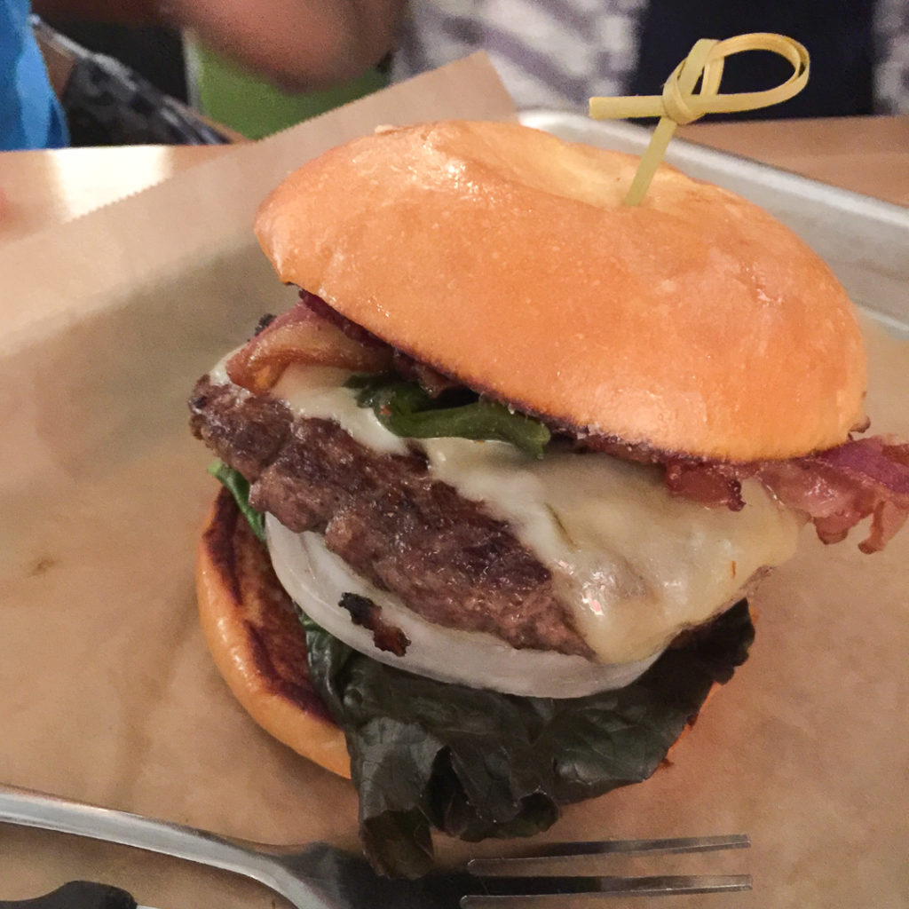 ポブラノバーガー