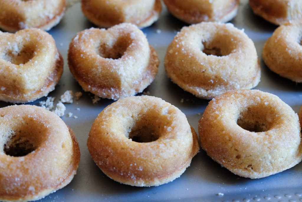 ハート形焼きドーナツ