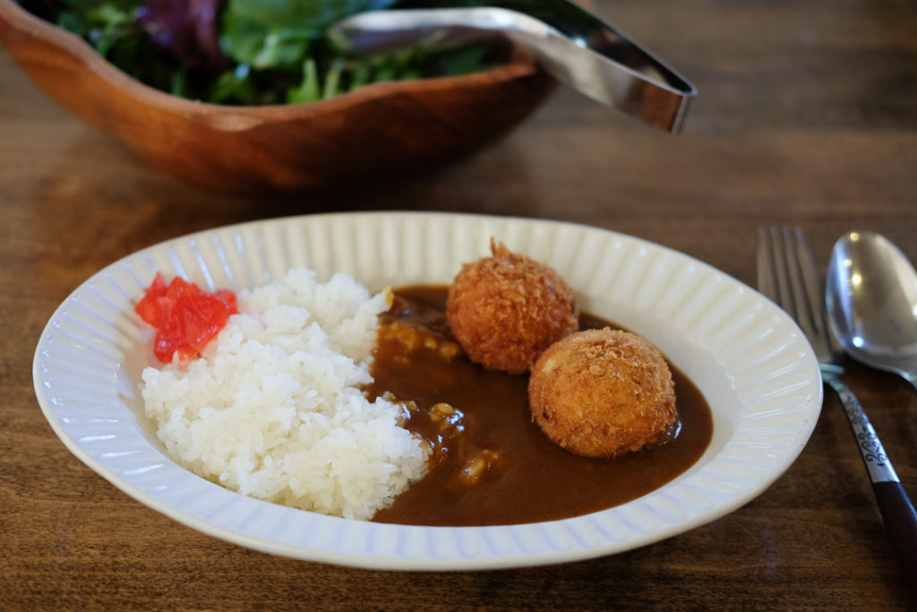 コロッケボールカレー