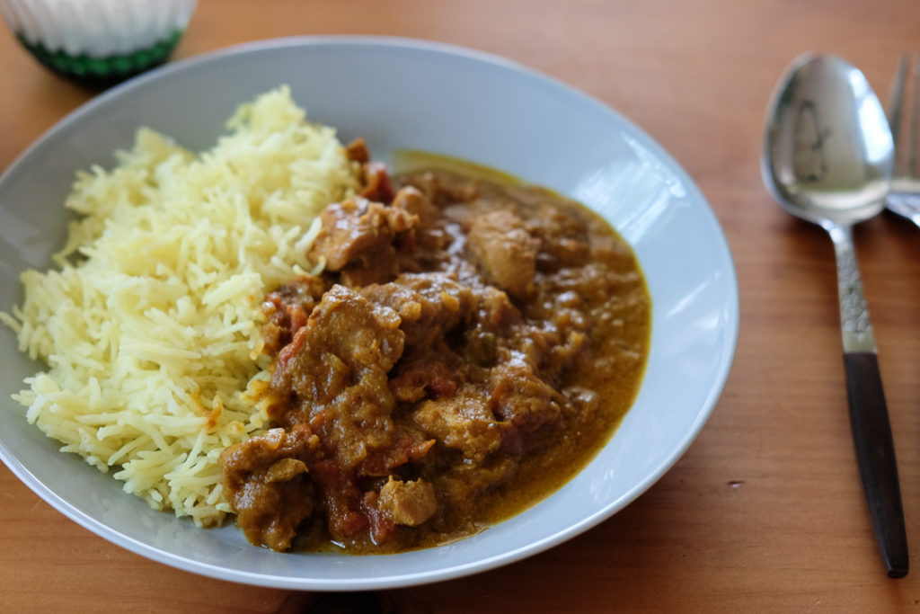 オクシモロンのスパイスチキンカレー