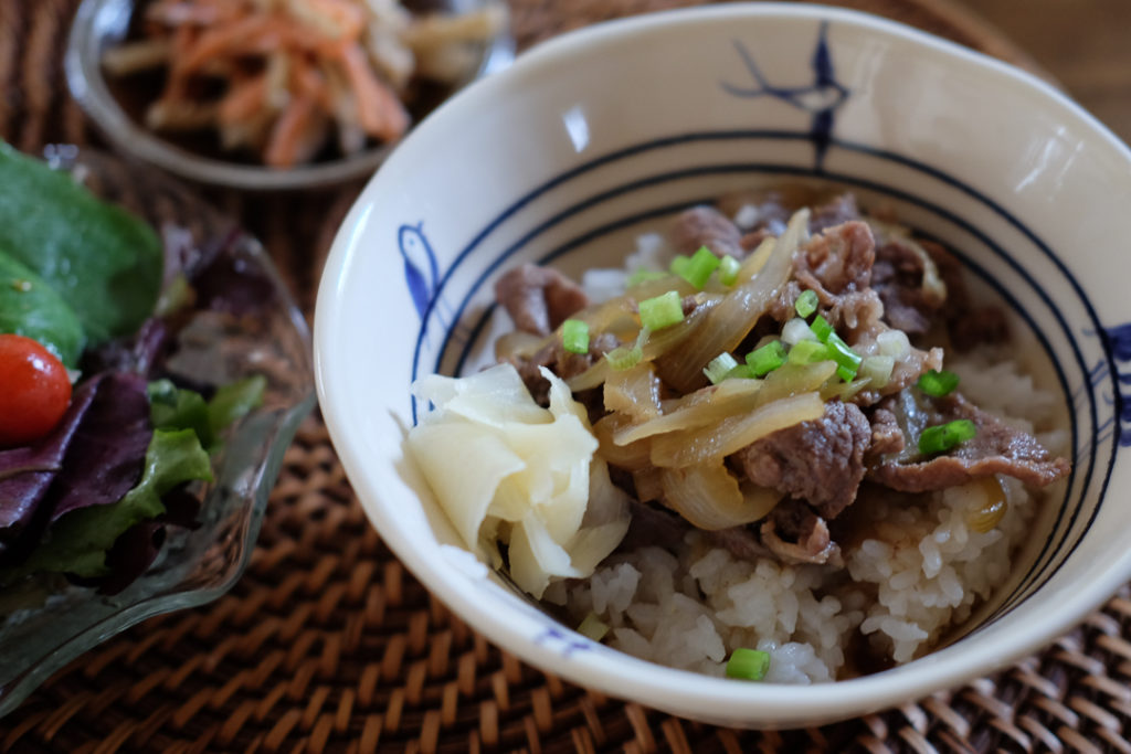 ダシダで牛丼