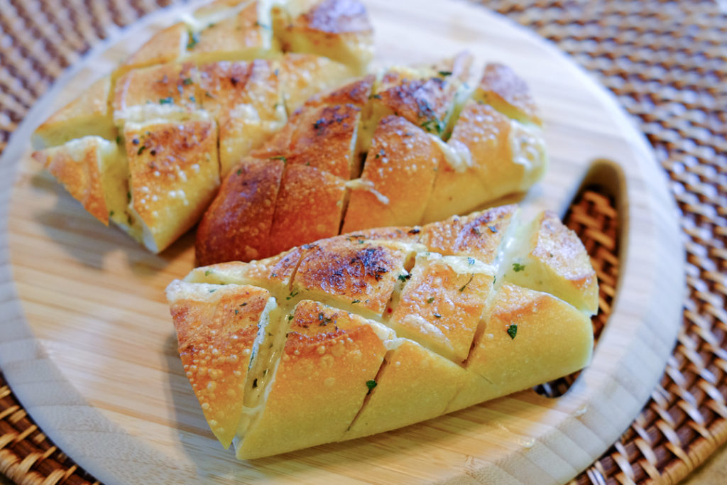 ガーリックブレッド