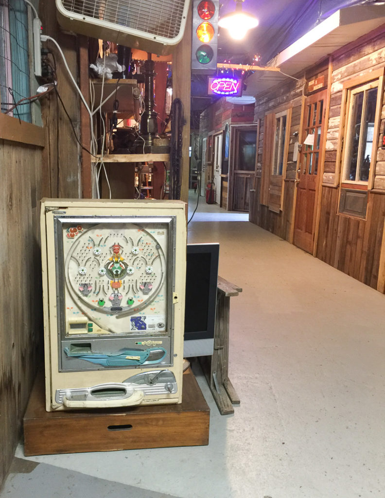 なぜかパチンコ台