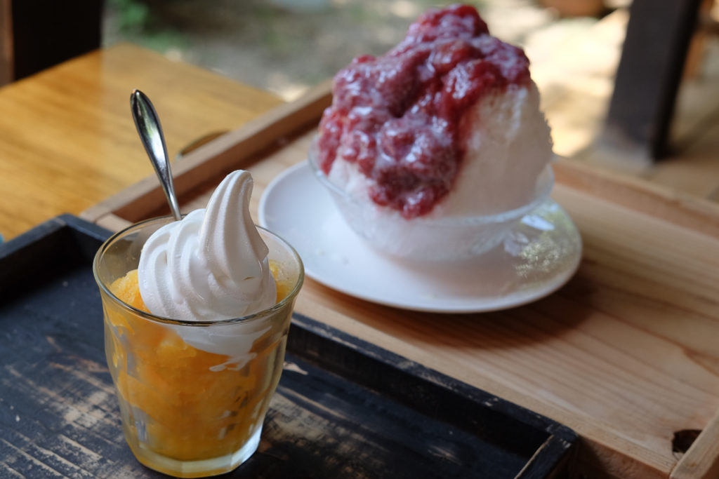 マンゴパフェとミルク金時