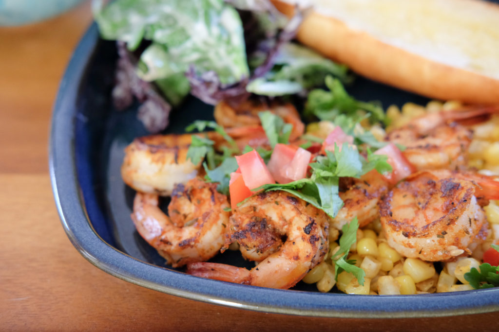 スパイスたっぷり、海老のグリル