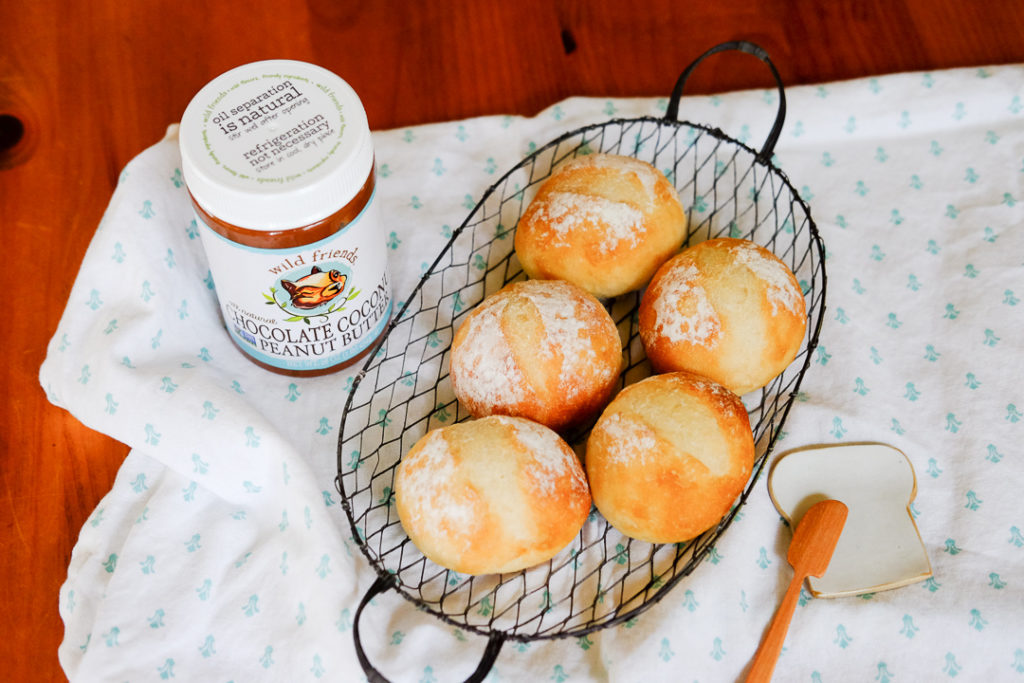 シンプルな丸パン