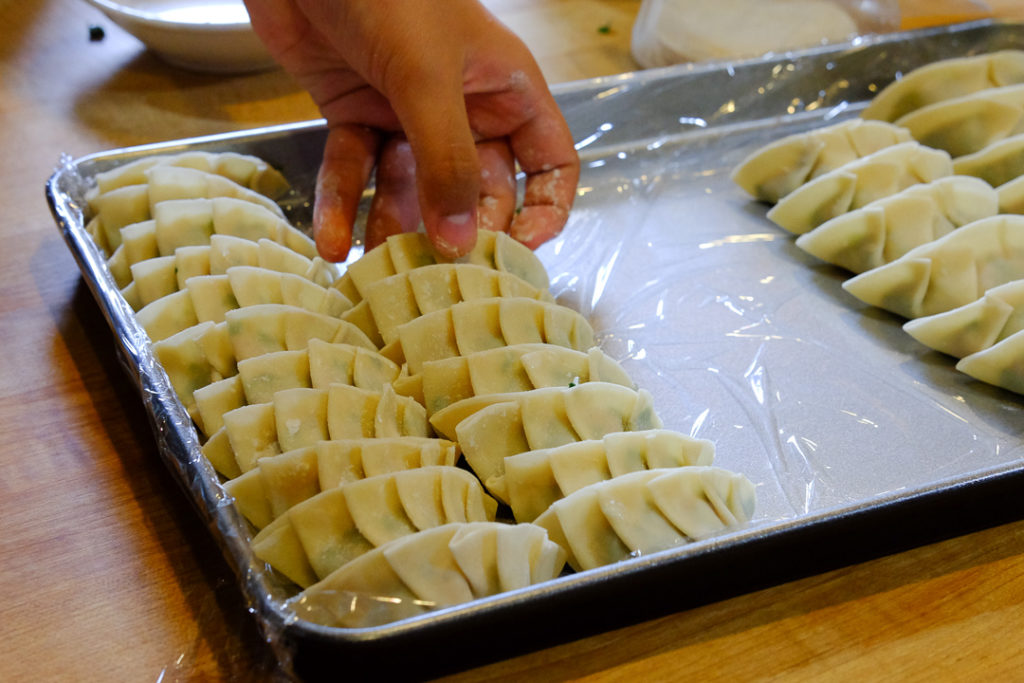 餃子作り