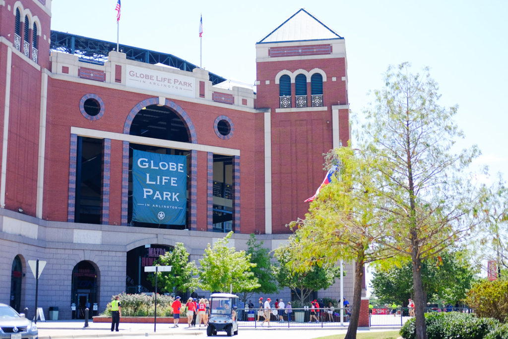 テキサスレンジャーズの球場