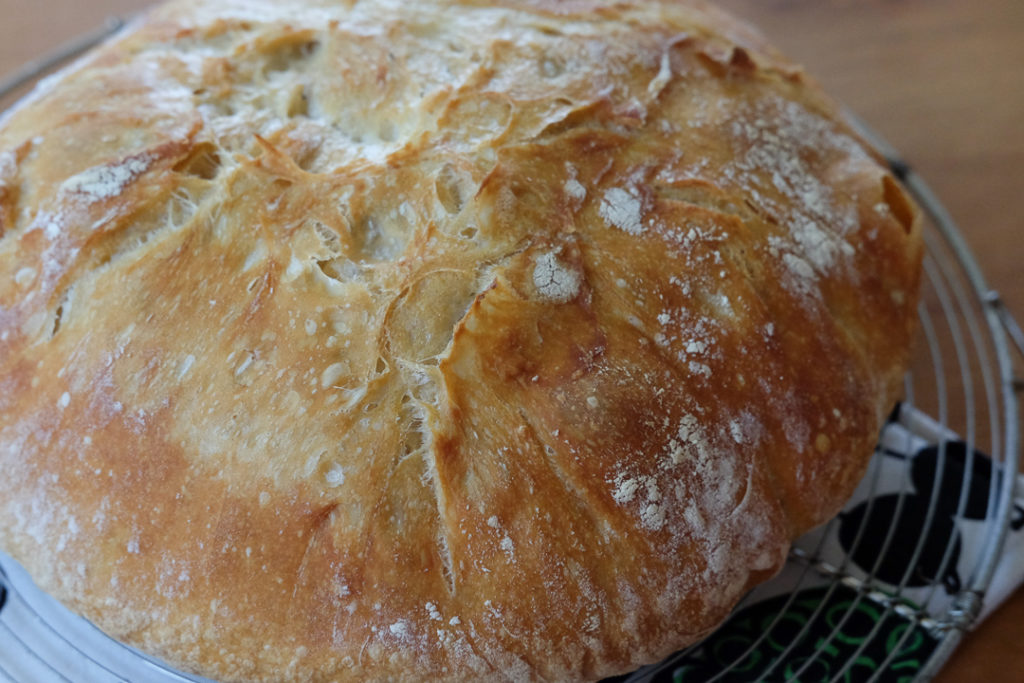 クラストはバリッバリです