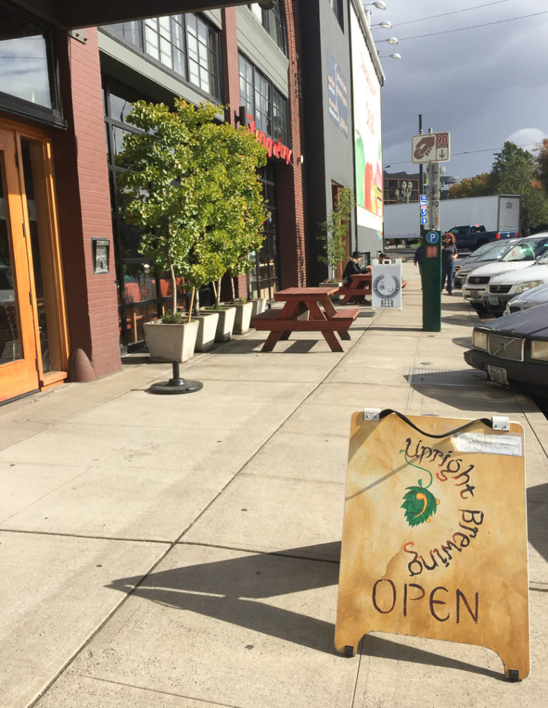 アップライトブルーイング