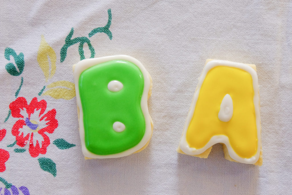 ほぼ初めてのアイシング