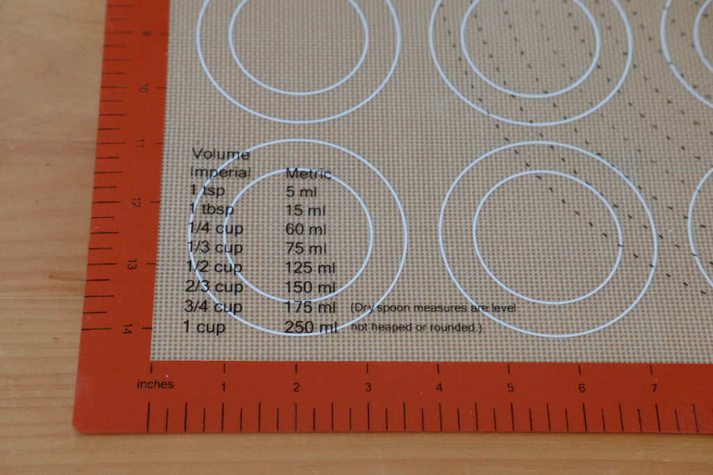 計量スプーンと軽量カップ