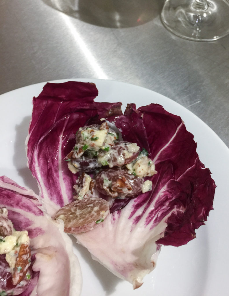 ブルーチーズとぶどうの前菜