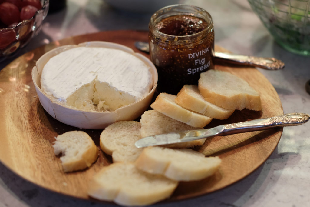 カマンベールとフィグジャム
