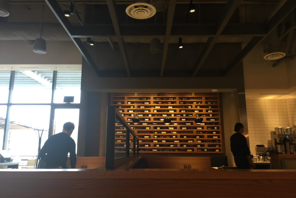 店内いい雰囲気です