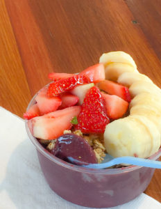 大好きなアサイボウル