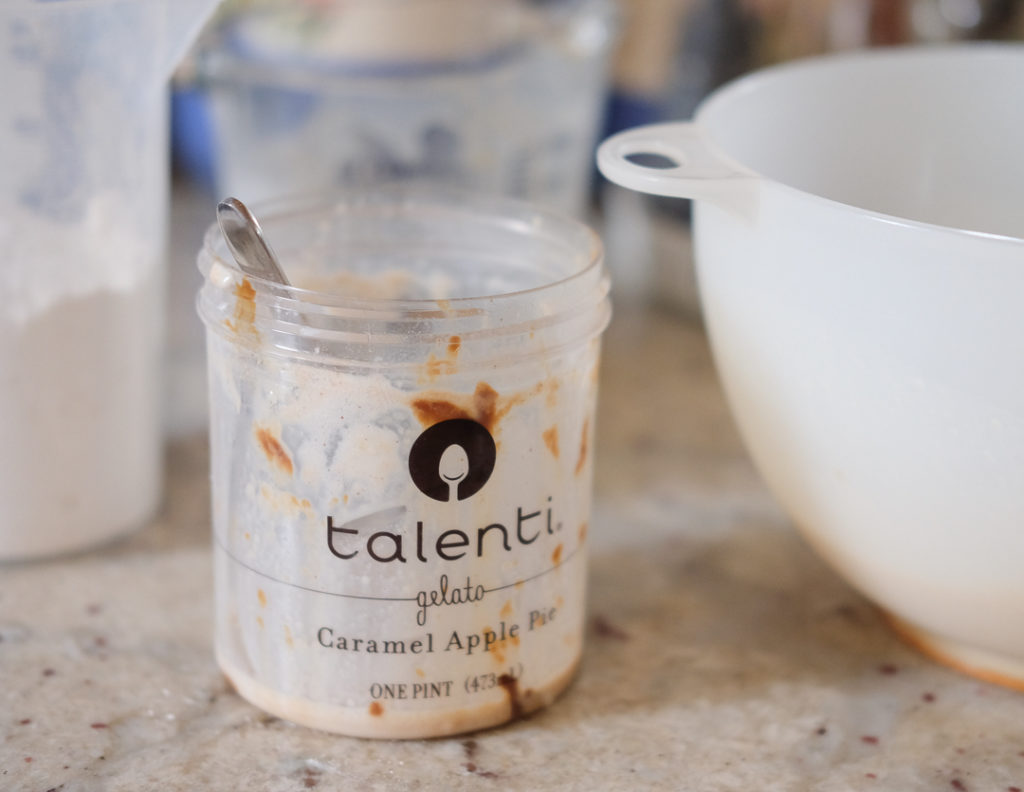 キャラメルアップルパイ味のアイスクリーム