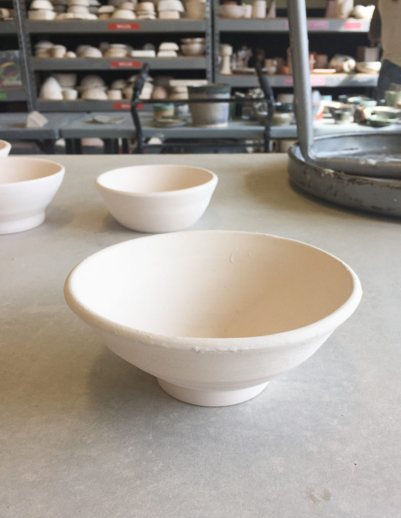 そこそこの出来のお茶碗