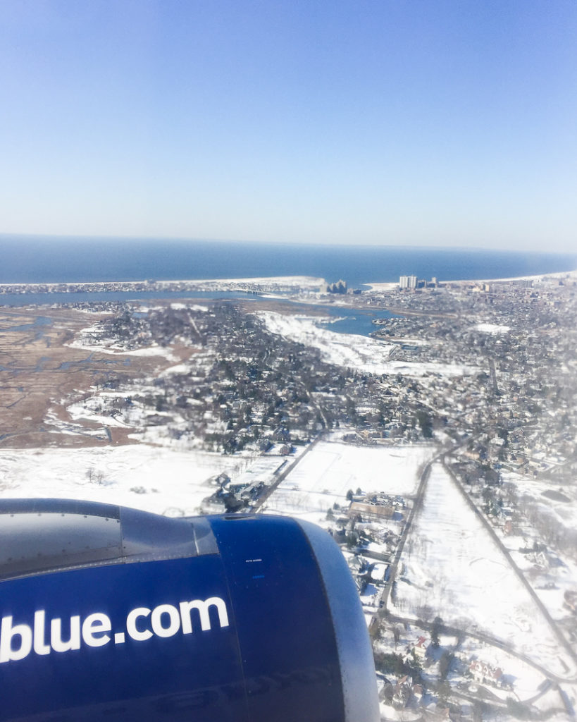 雪の残るニューヨーク