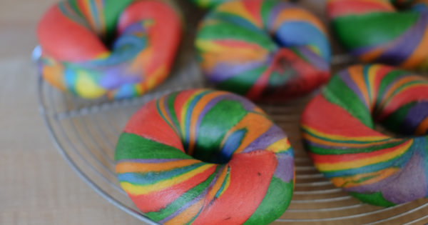 レインボーベーグル、出来ました