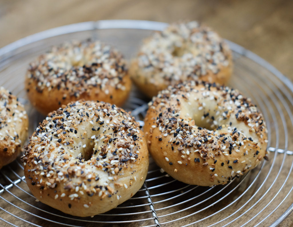 アメリカでは定番・エブリシングベーグル