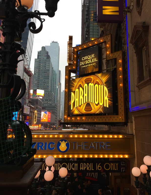 リリックシアターで観るシルク・ドゥ・ソレイユ