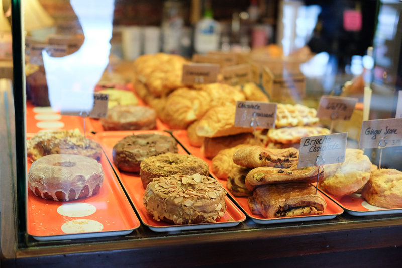 ドーナツやスコーンなど