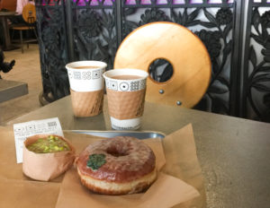 コーヒー＆ドーナツ