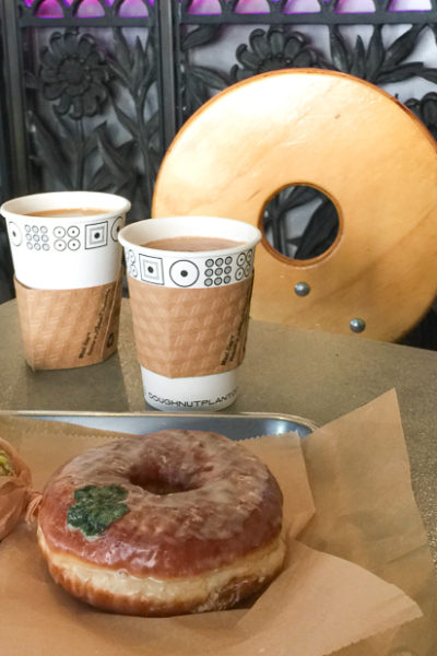 コーヒー＆ドーナツ