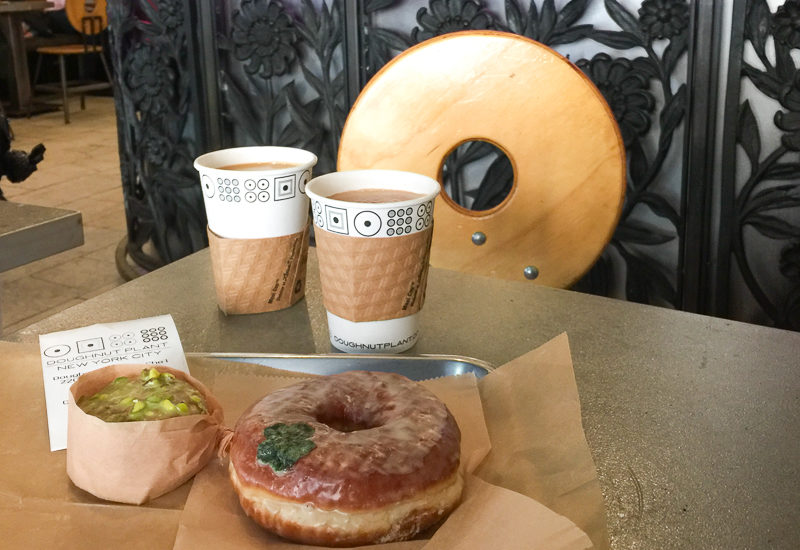 コーヒー＆ドーナツ