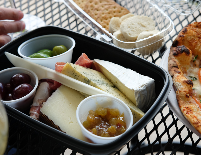 大盛りチーズプレート