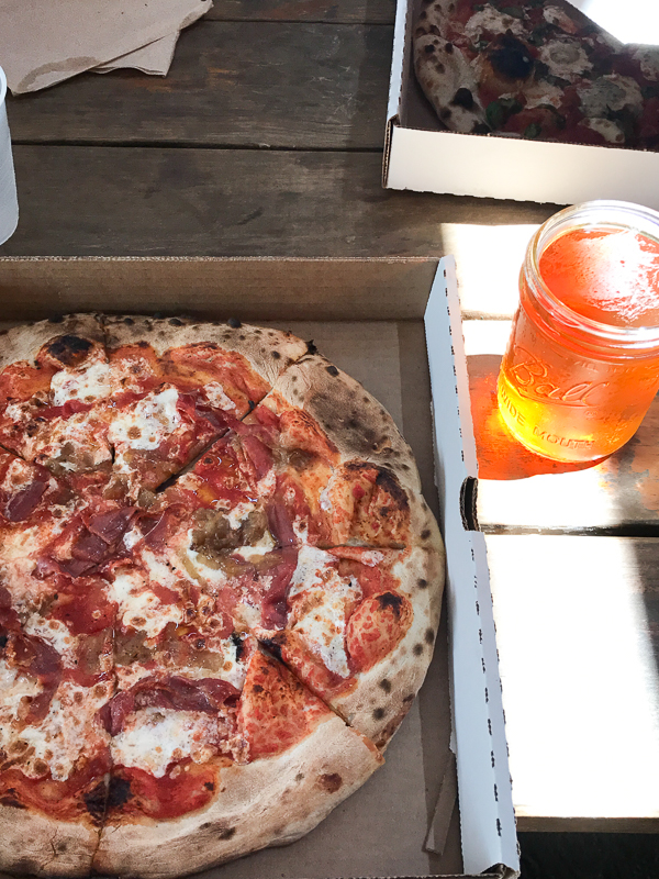 美味しい窯焼きピザ