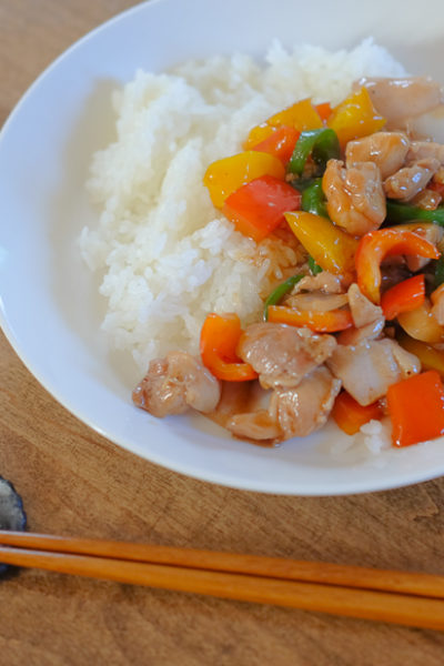 ハラペーニョ入り・鶏肉のオイスターソース炒め