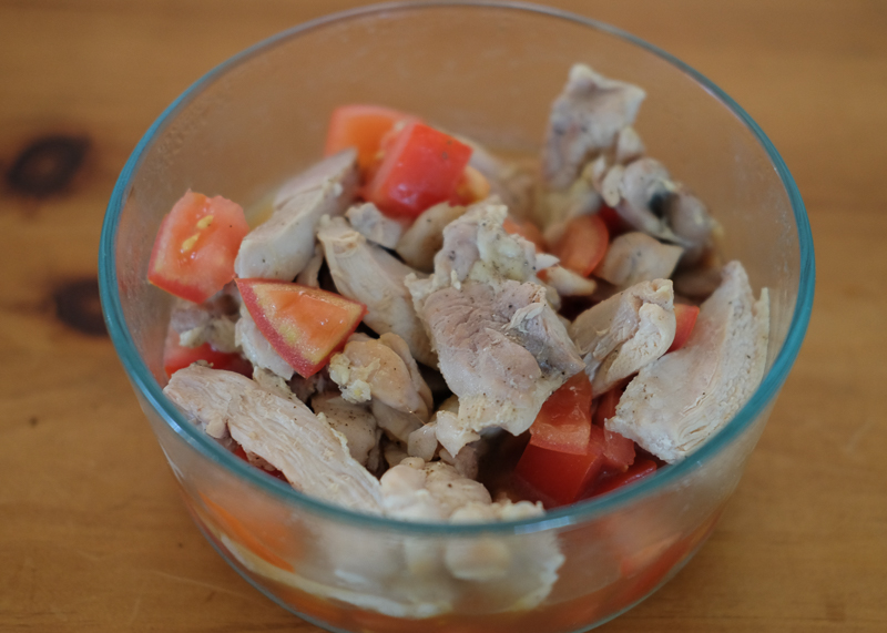 鶏肉とトマトのマリネ