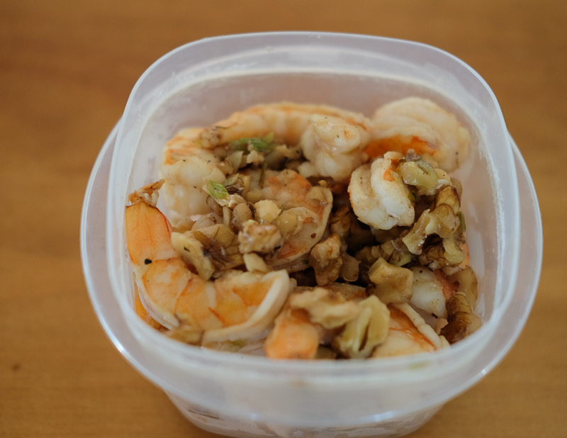 海老とナッツのマリネ