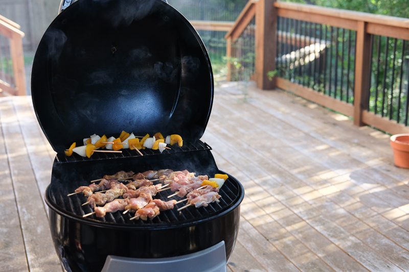 デッキのグリルで