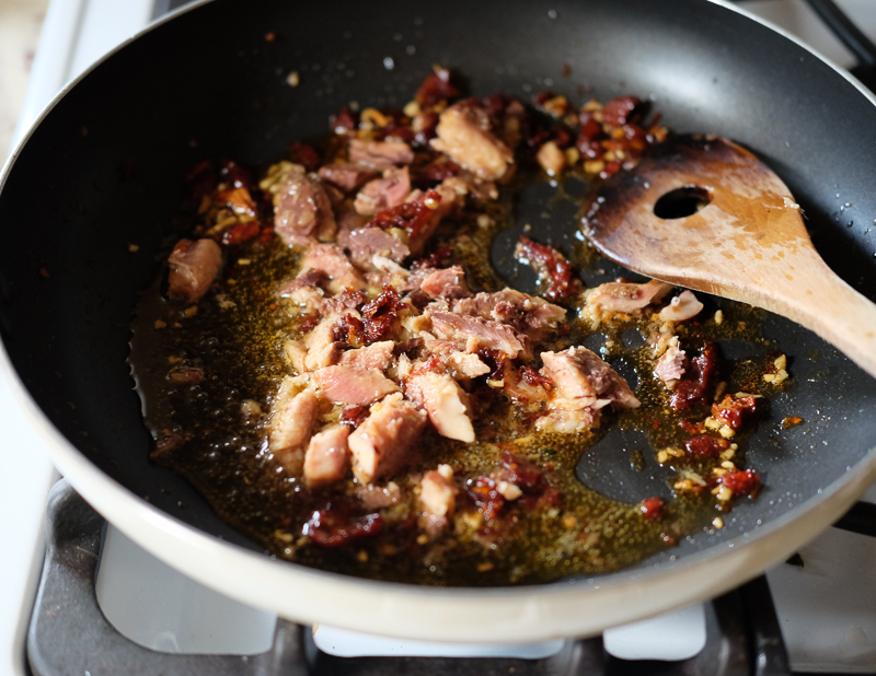 サーディンを入れる