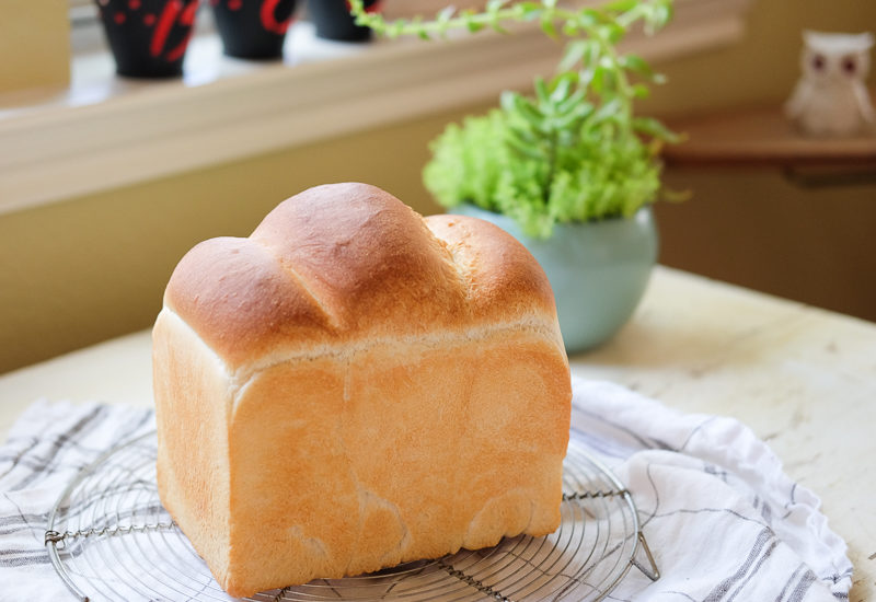 久々のホシノ酵母パン