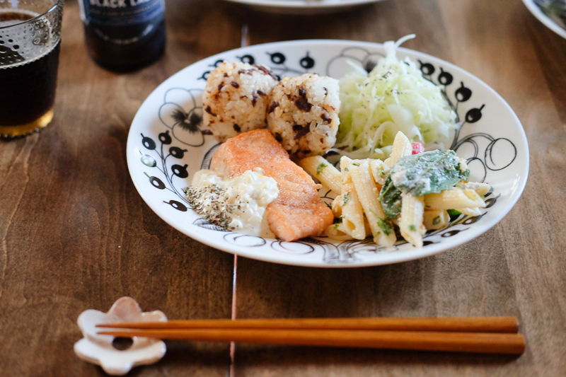 おにぎりも添えて