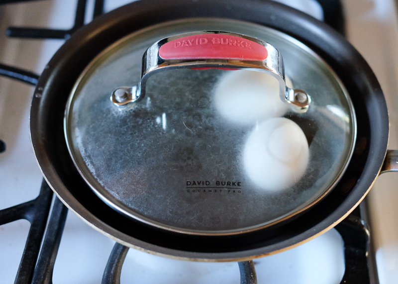 フライパンで作るゆでたまご