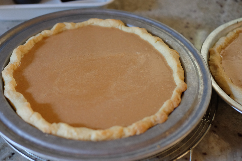焼く前のパンプキンパイ