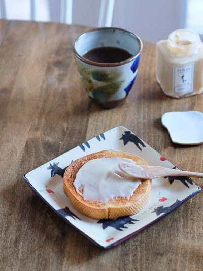 シンプルだけど贅沢な朝ごはん