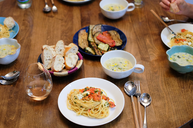 トマトとモッツァレラのパスタの献立