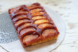 キャラメルアップルケーキ