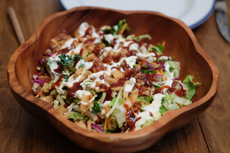 バーベキューチョップドサラダ