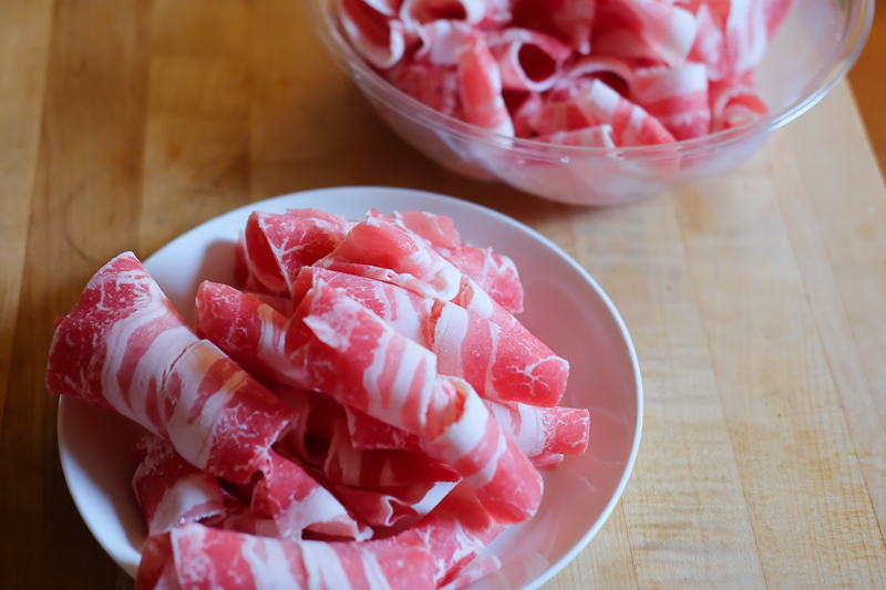 冷凍豚肉の薄切り