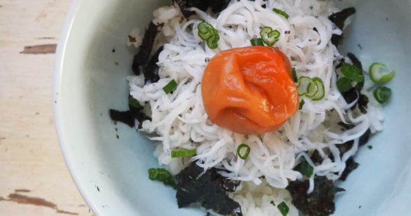 釜揚げシラス丼